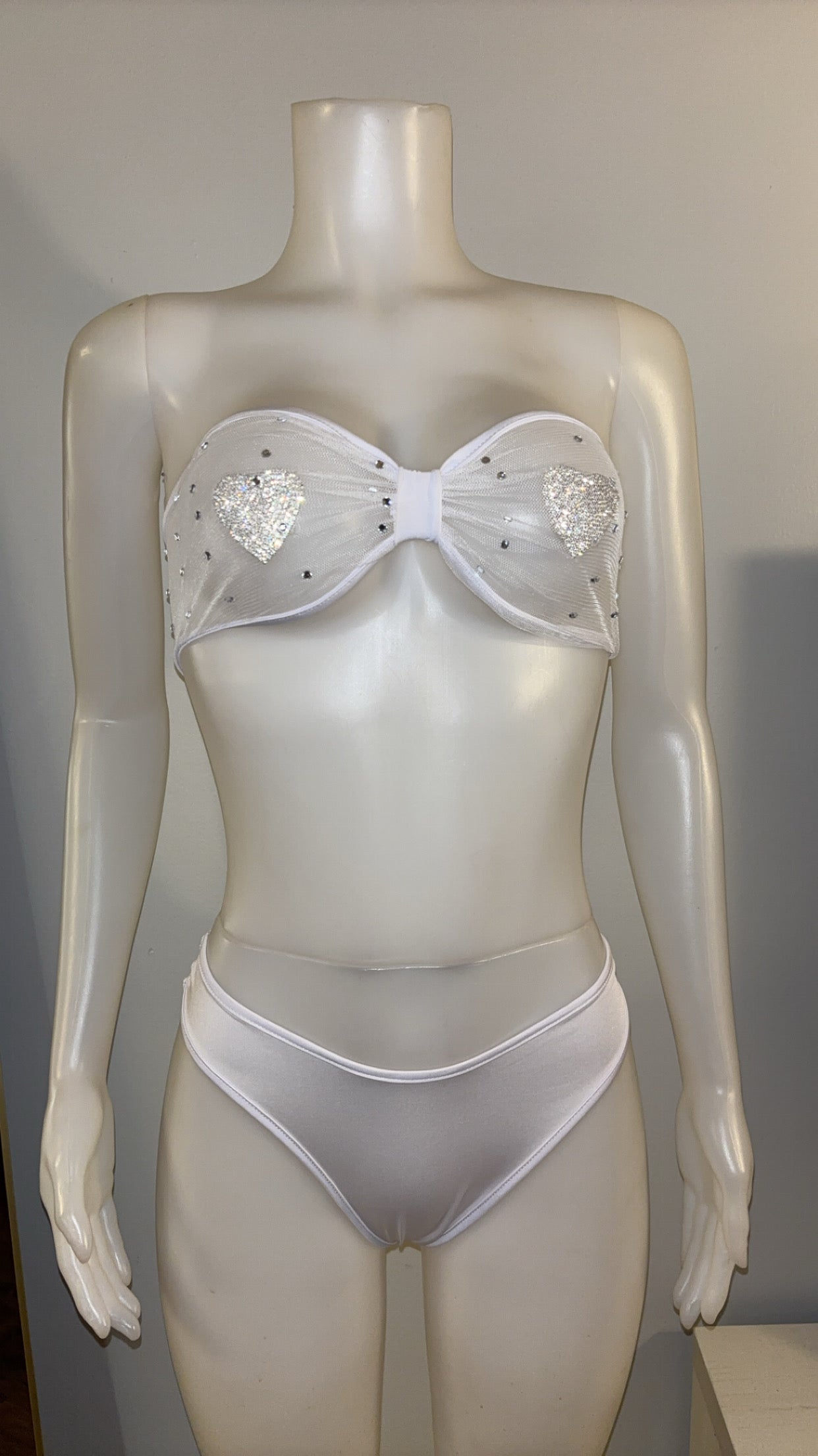 Pretty Package Set in White