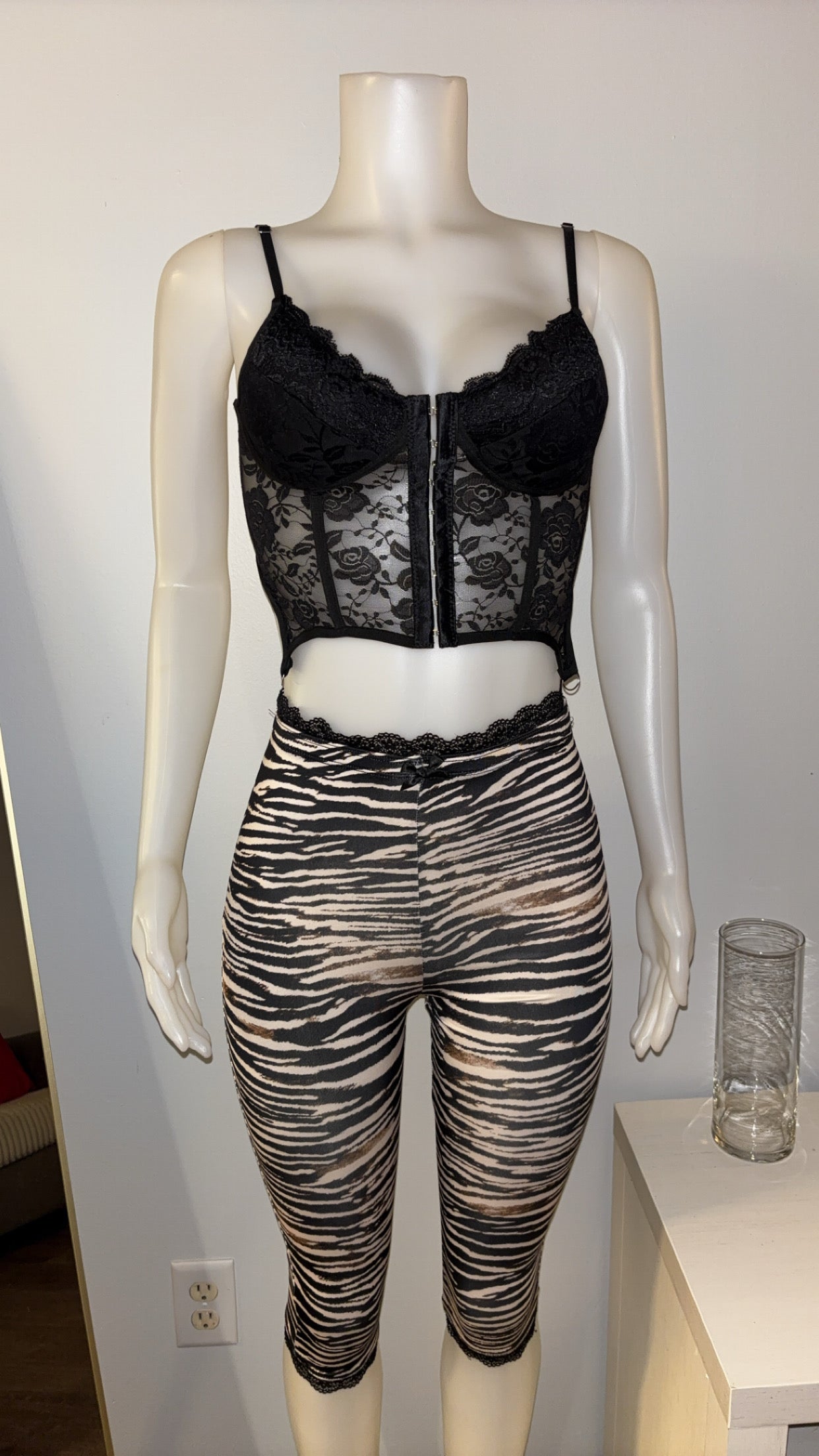 Z Corset Capri Set