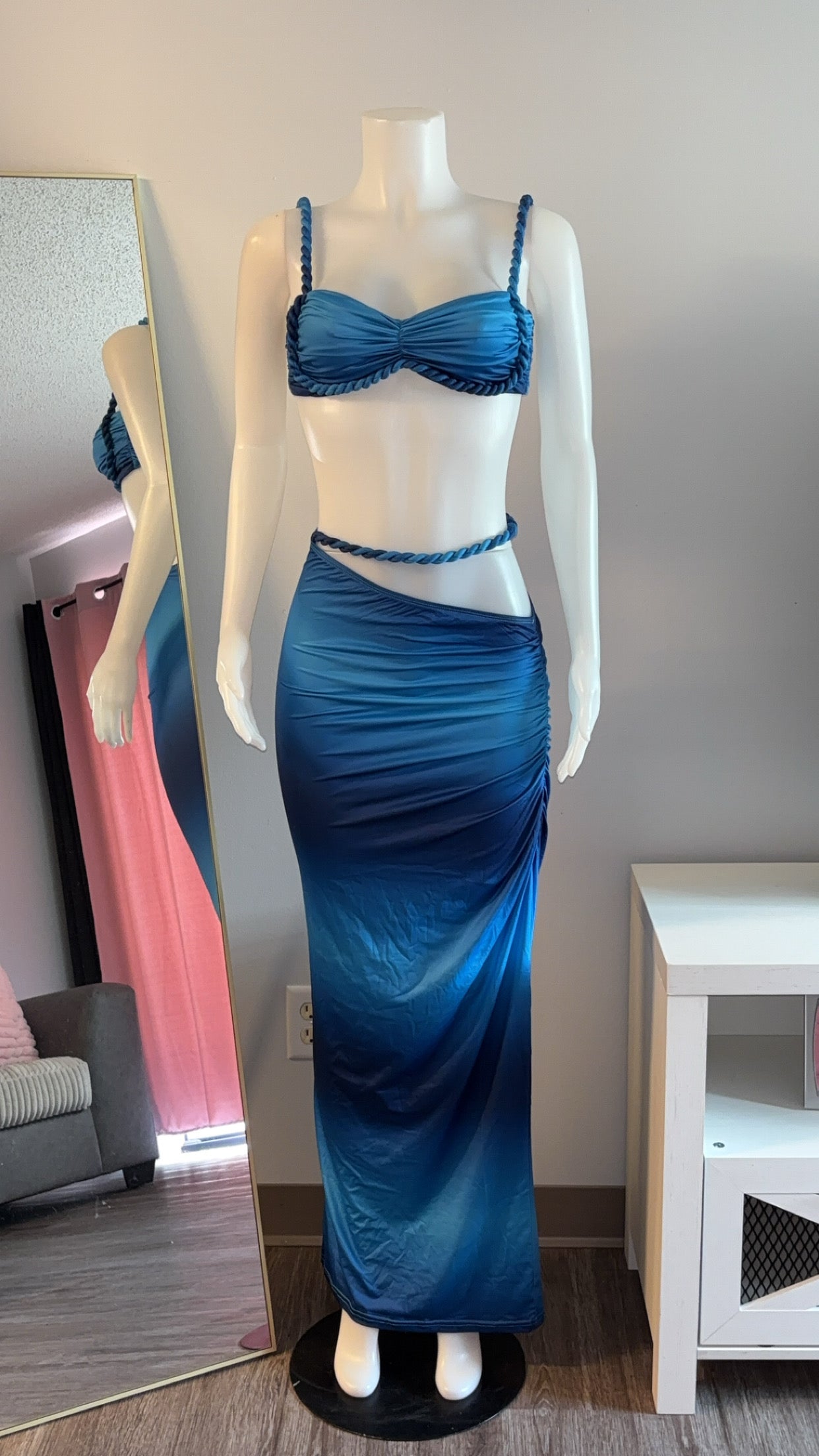 Givin Me The BLUES Skirt Set