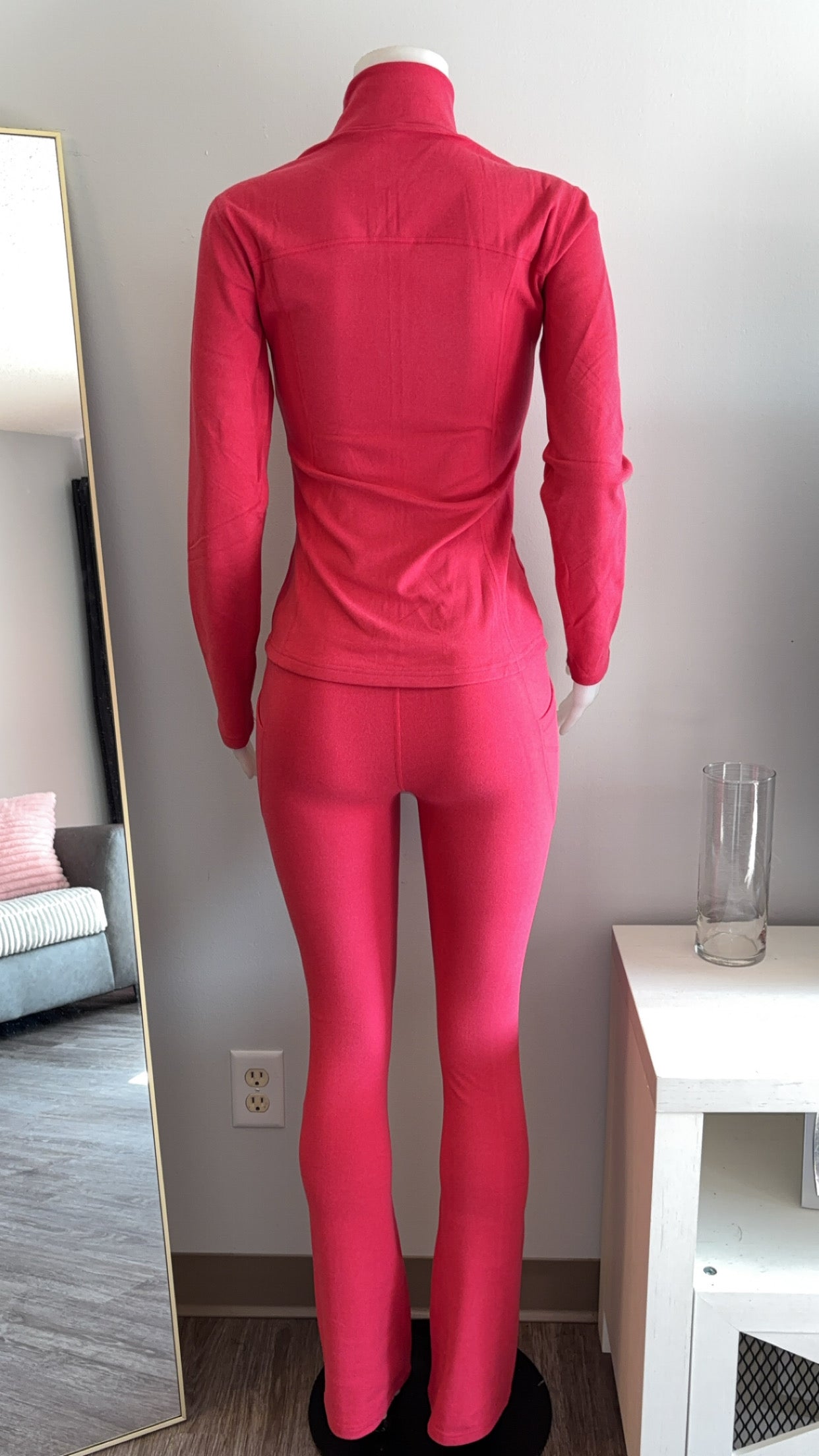 Dej Fleece Set in Hot Pink