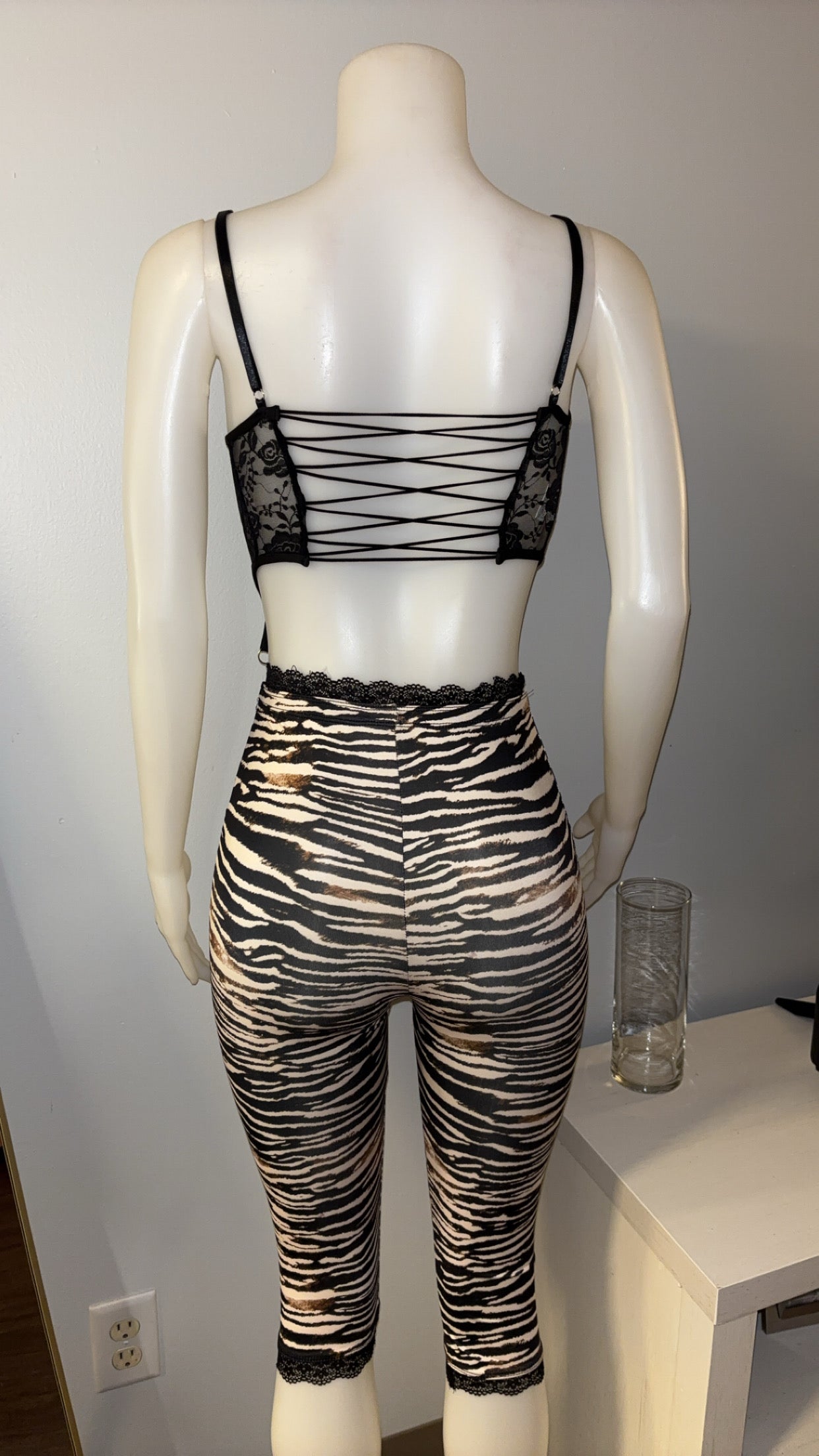 Z Corset Capri Set