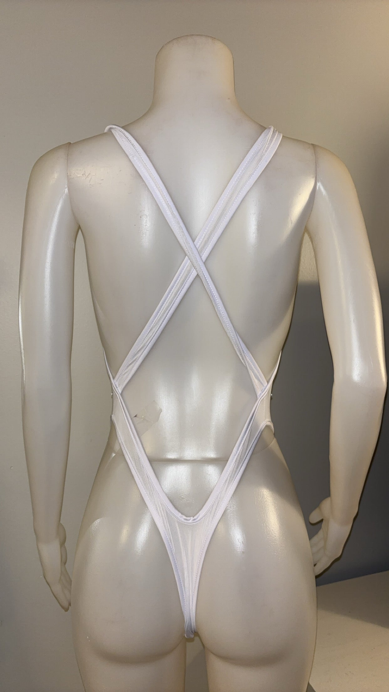 Iced OnePiece in White