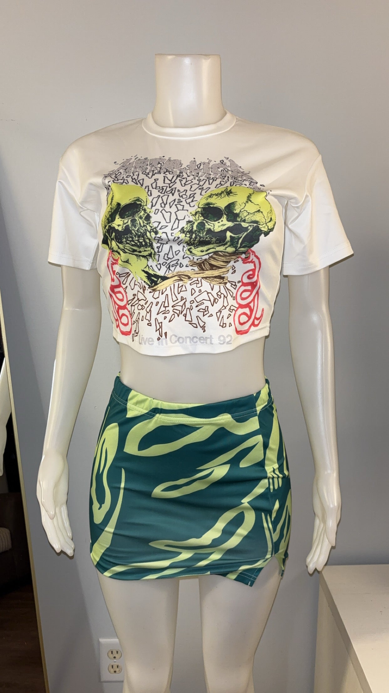 Alien Skirt Set