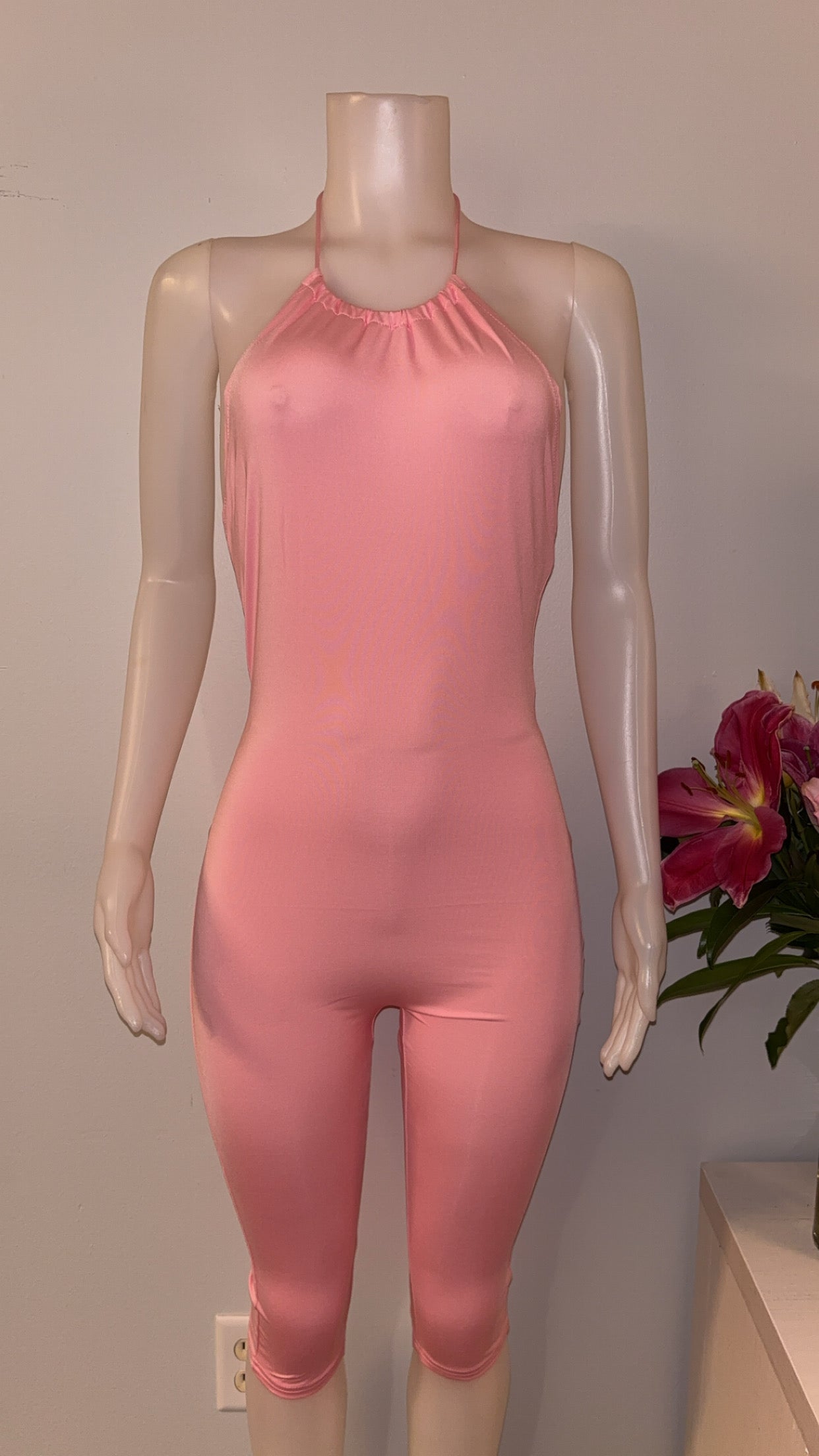 Bubblegum Capri Romper(Large) – Plugged Wardrobe