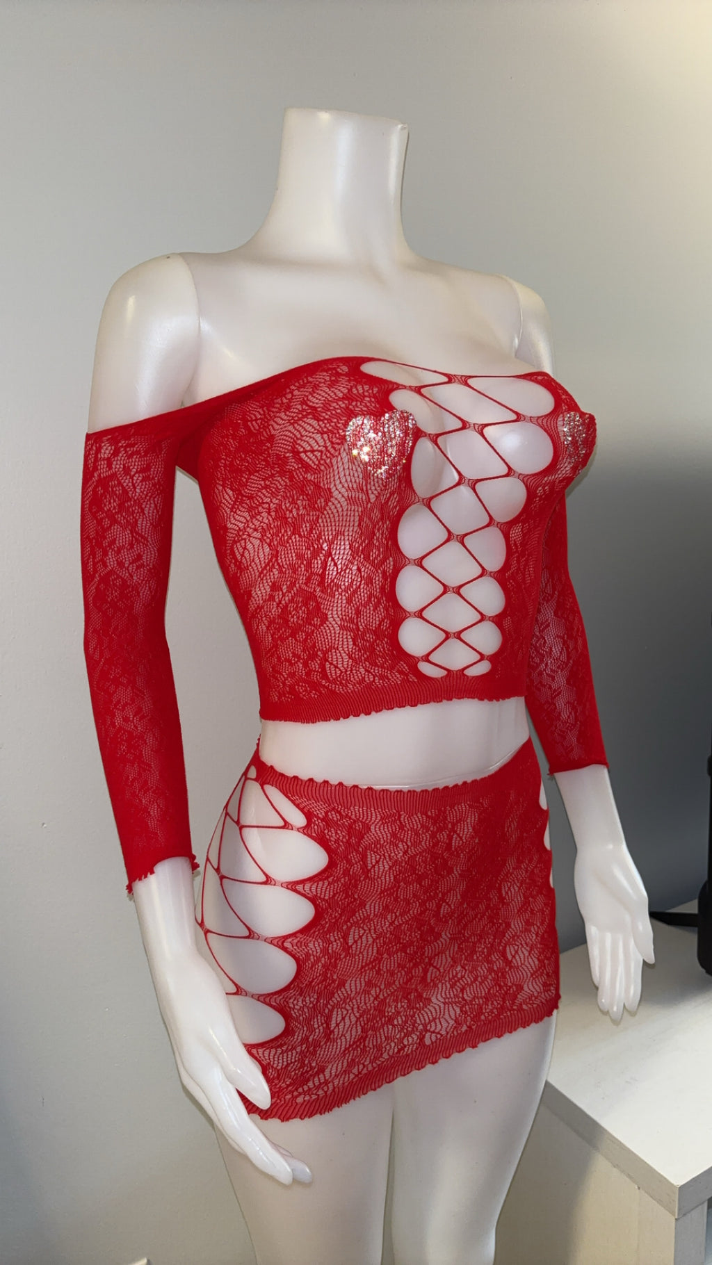 Temptation Set in Red