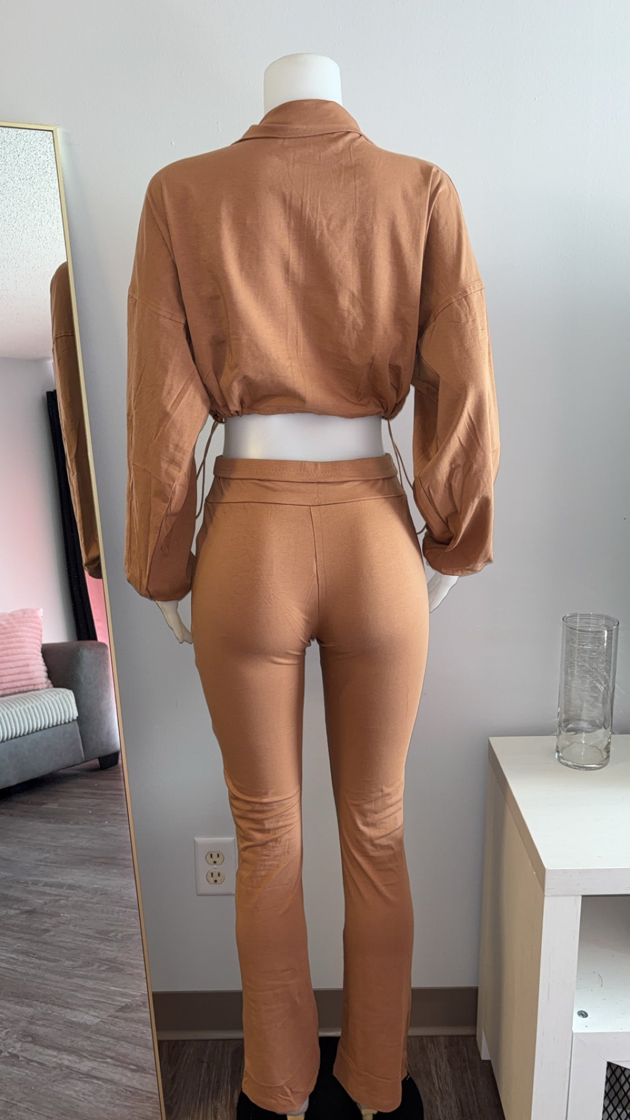 Alexandria Set in Mocha