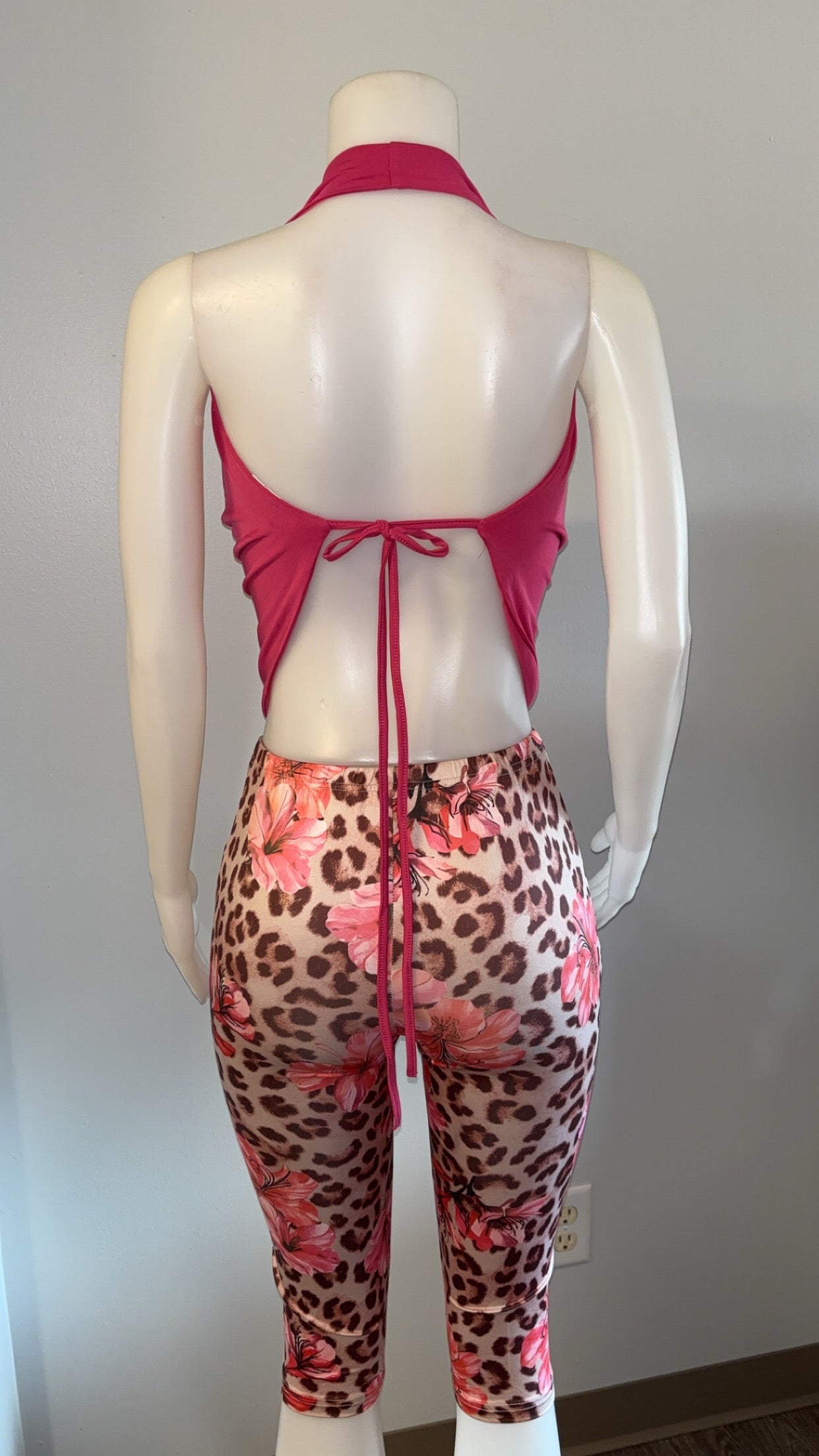 Lati Capri Set