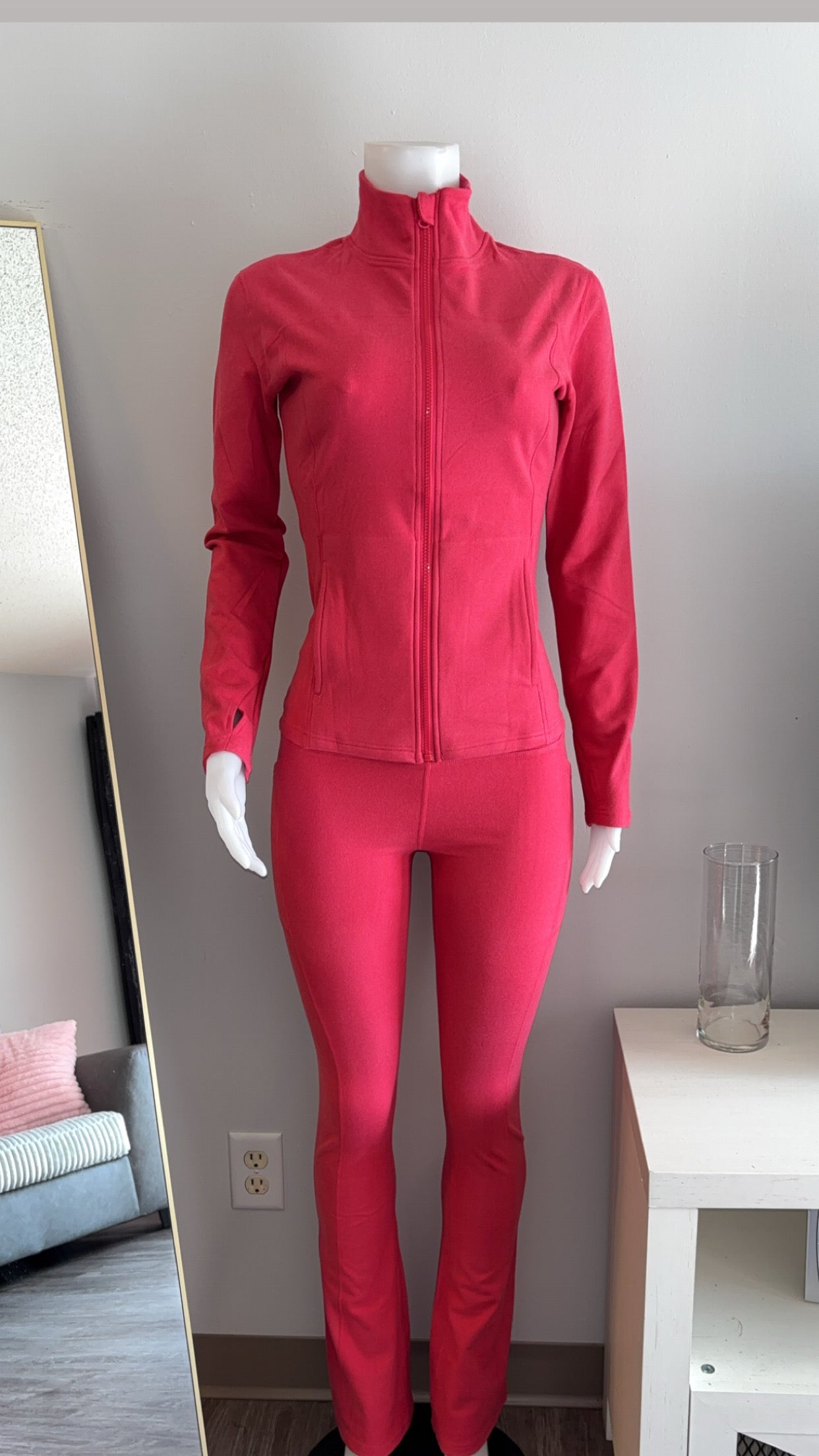 Dej Fleece Set in Hot Pink