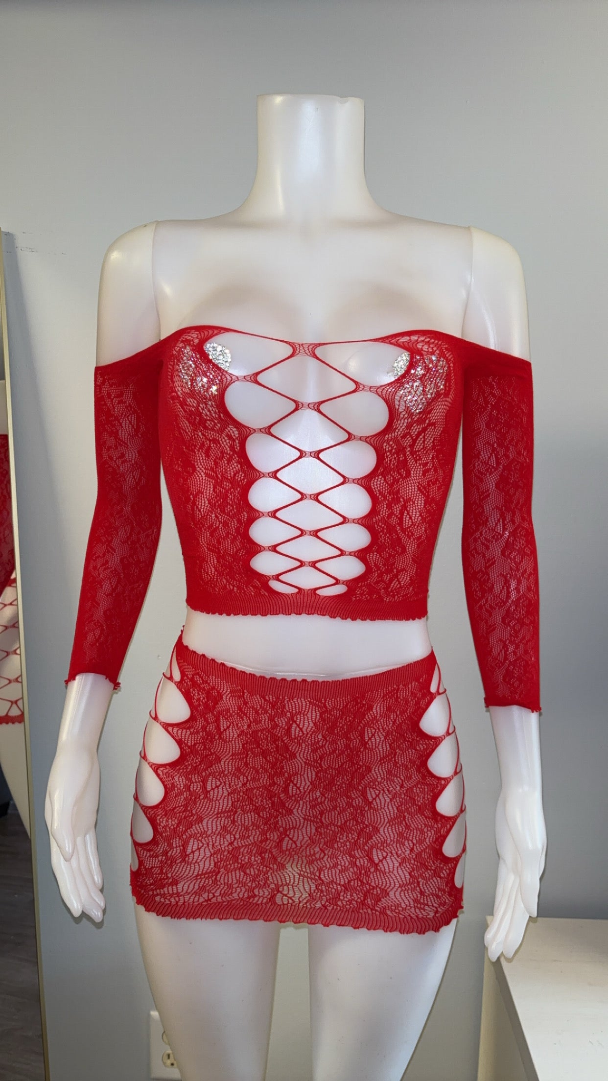 Temptation Set in Red