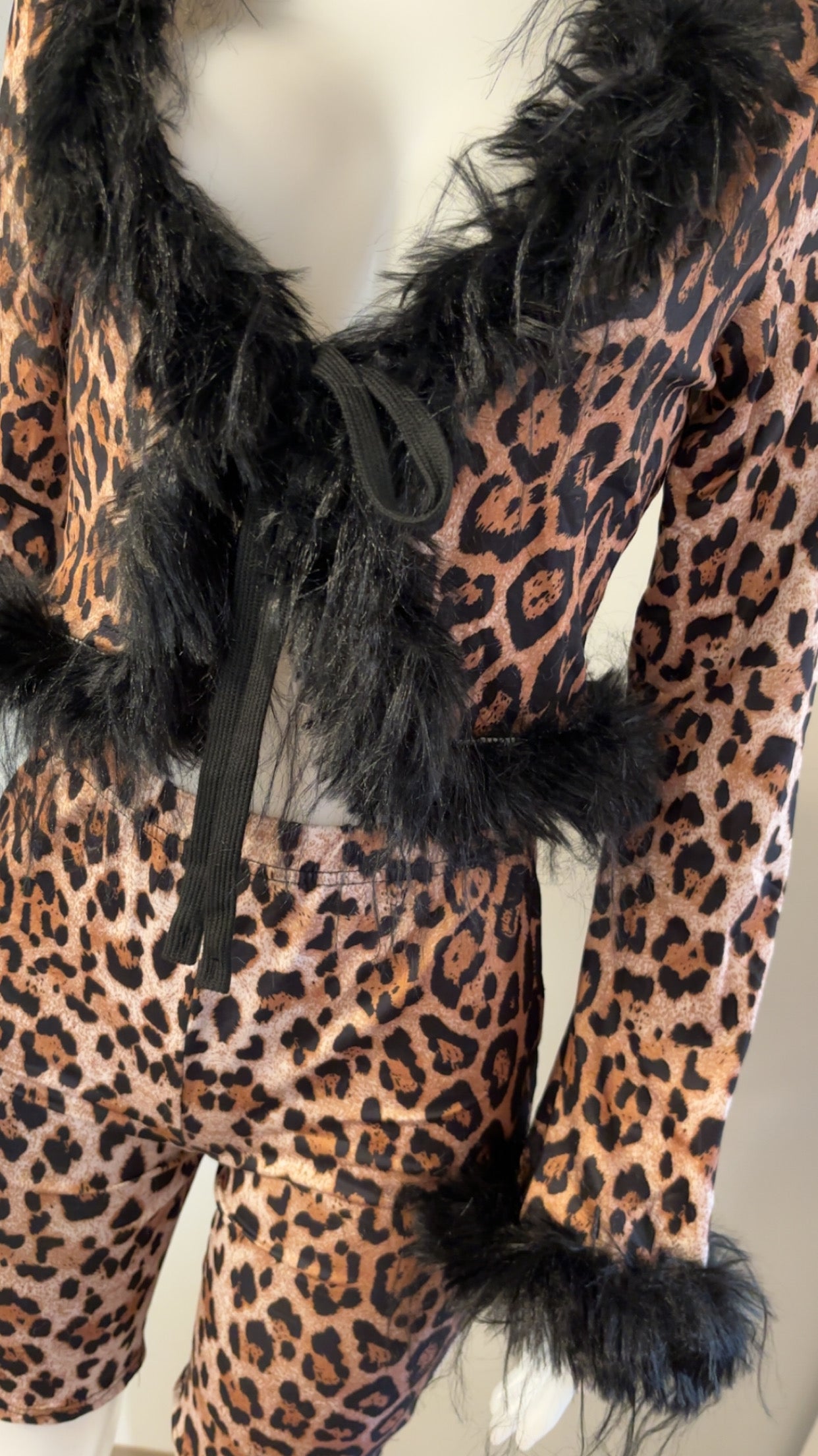 Cougar Set