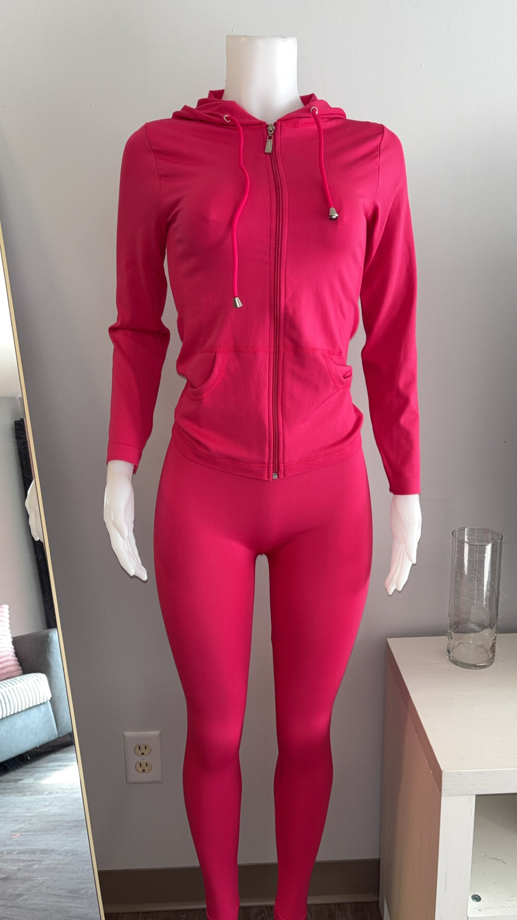 Chill Set in Hot Pink