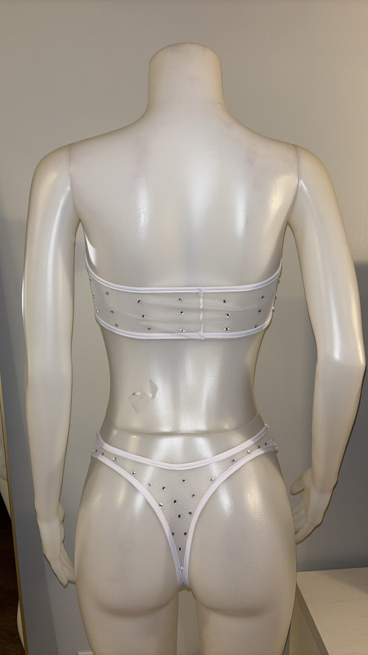 Pretty Package Set in White