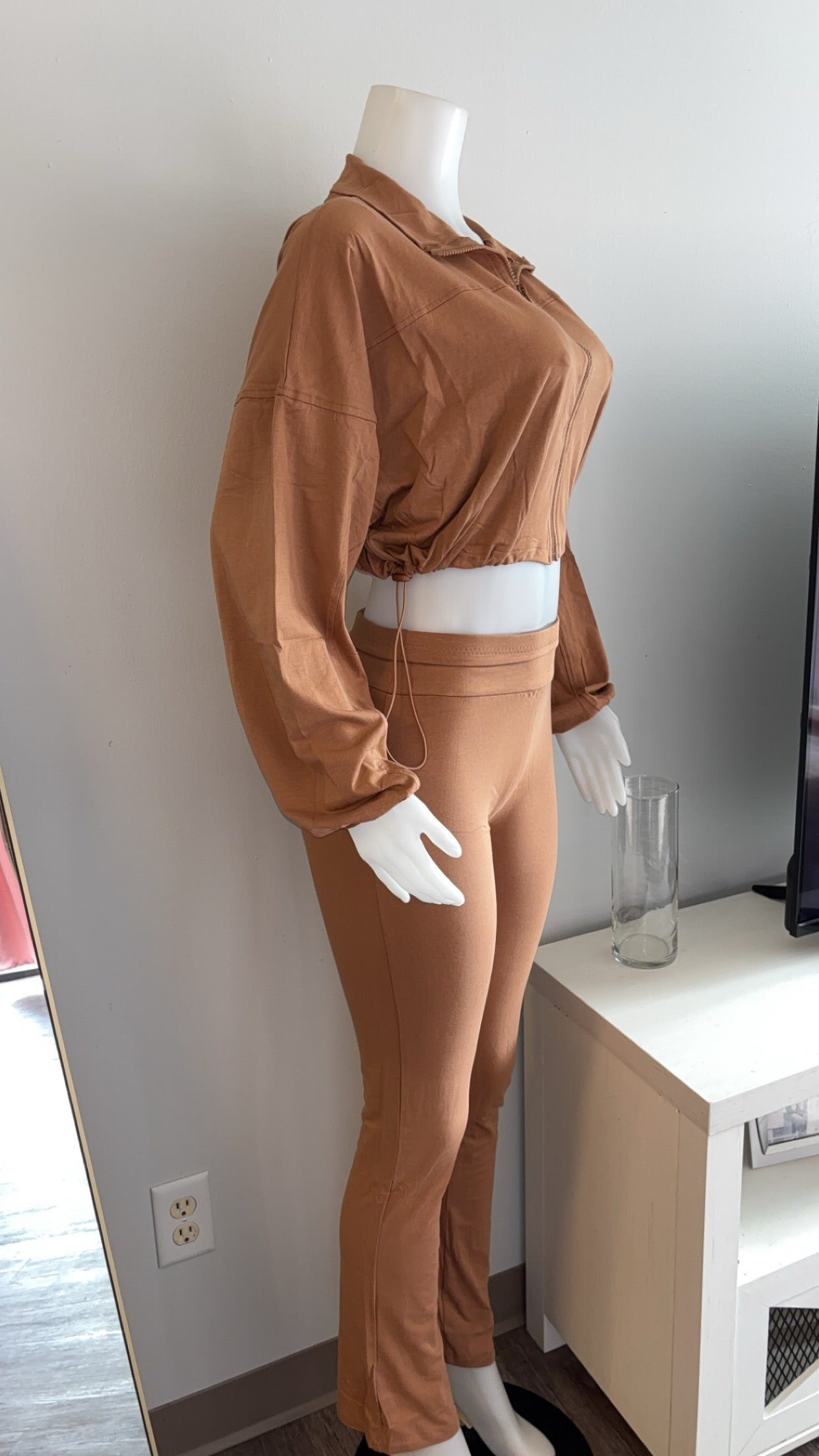 Alexandria Set in Mocha