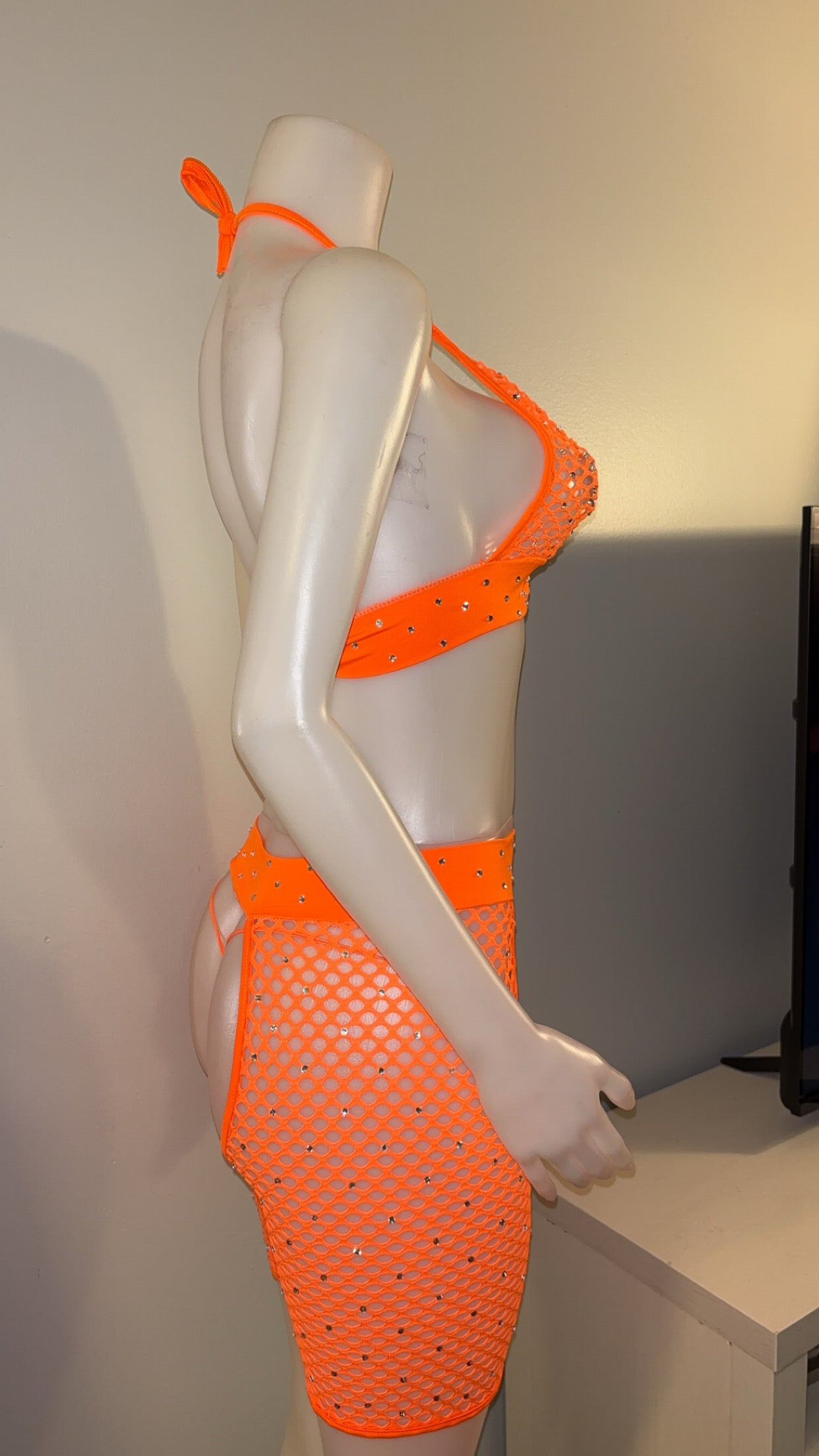 Wynter Set in Orange