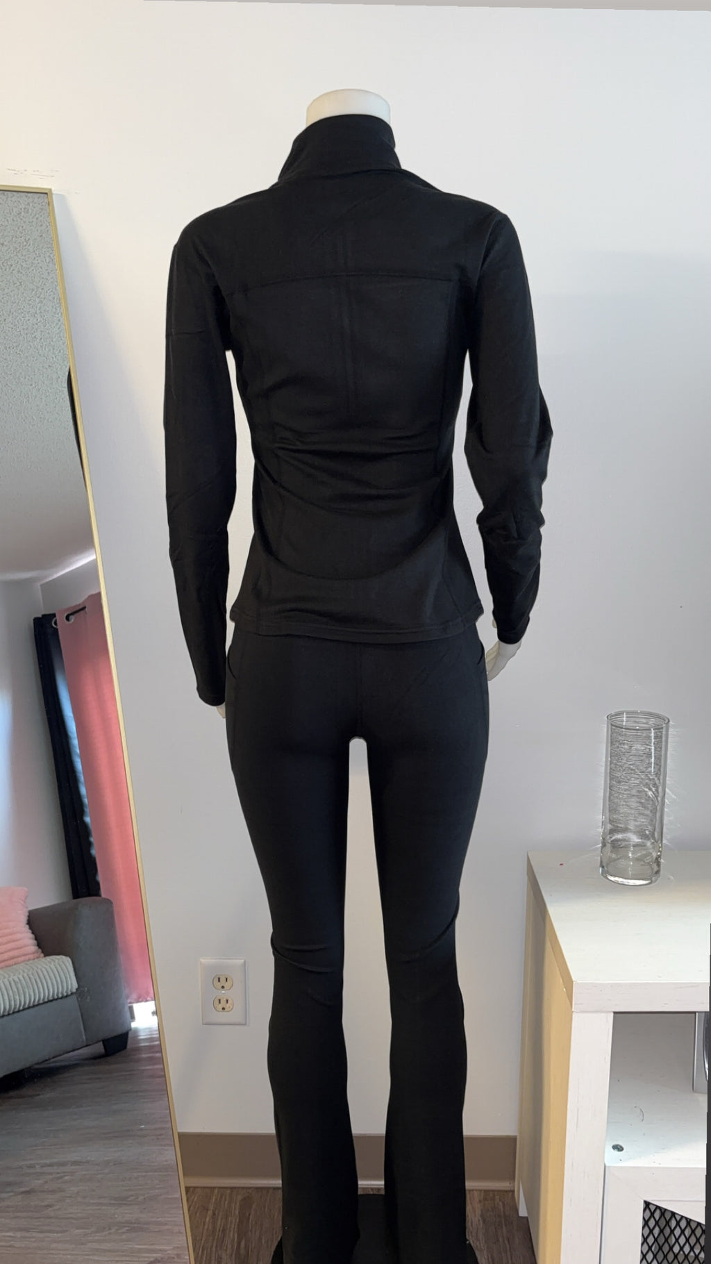 Dej Fleece Set in Black