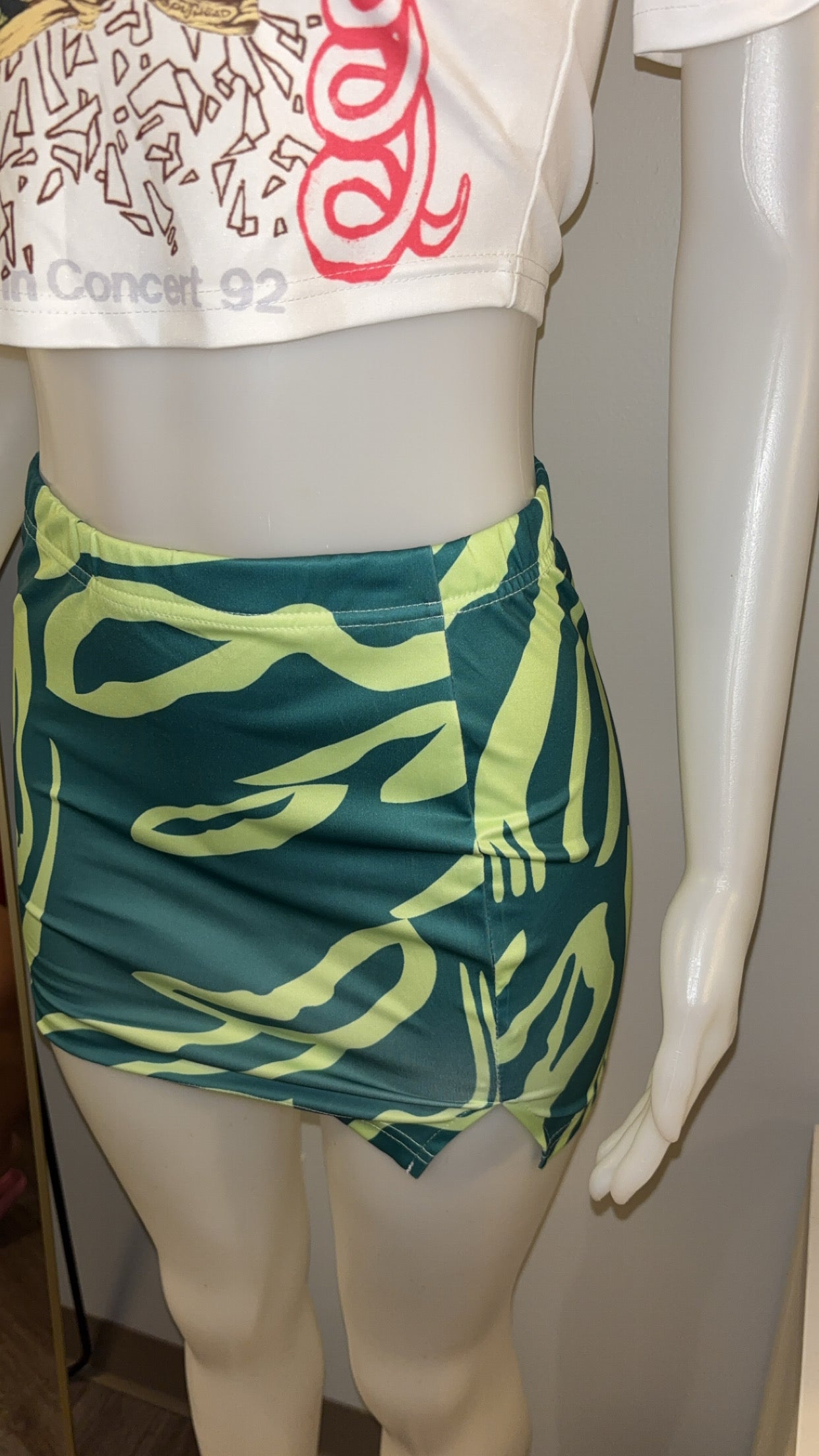 Alien Skirt Set