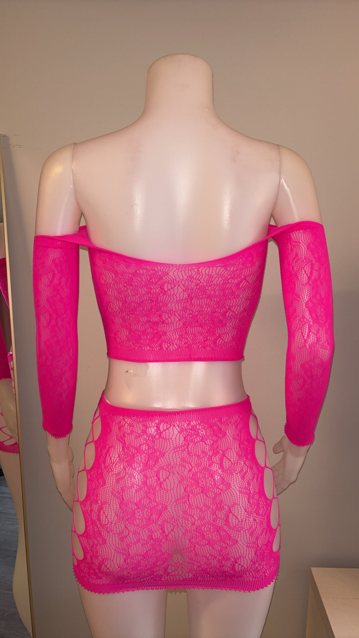 Temptation Set in Pink