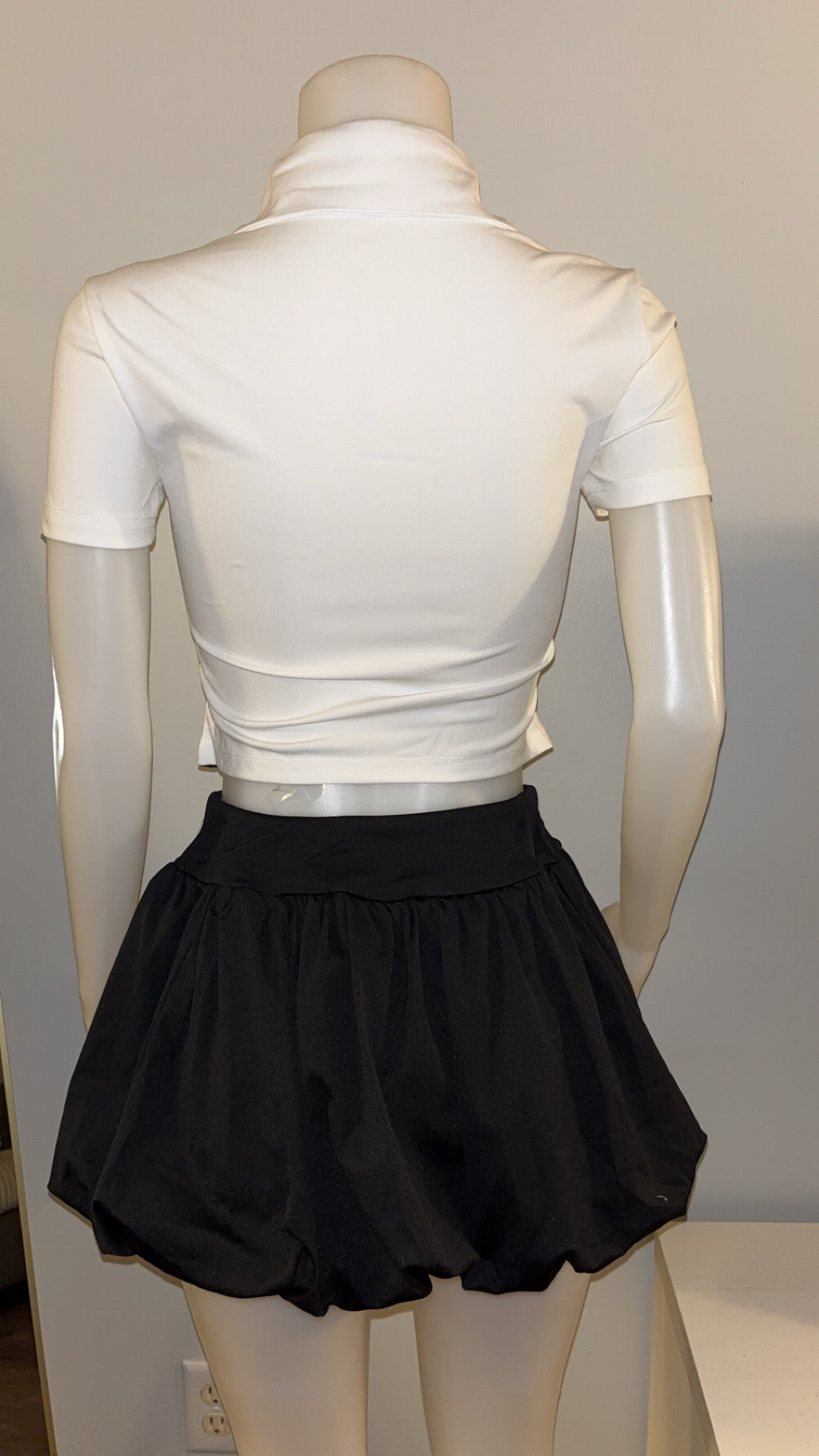 Kelly Skirt Set in Black