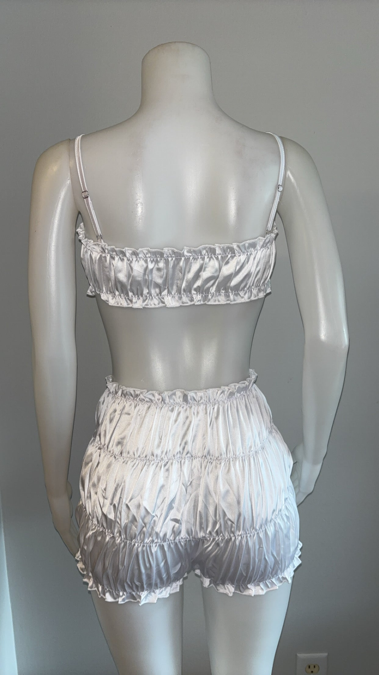 Silky Obsession in White