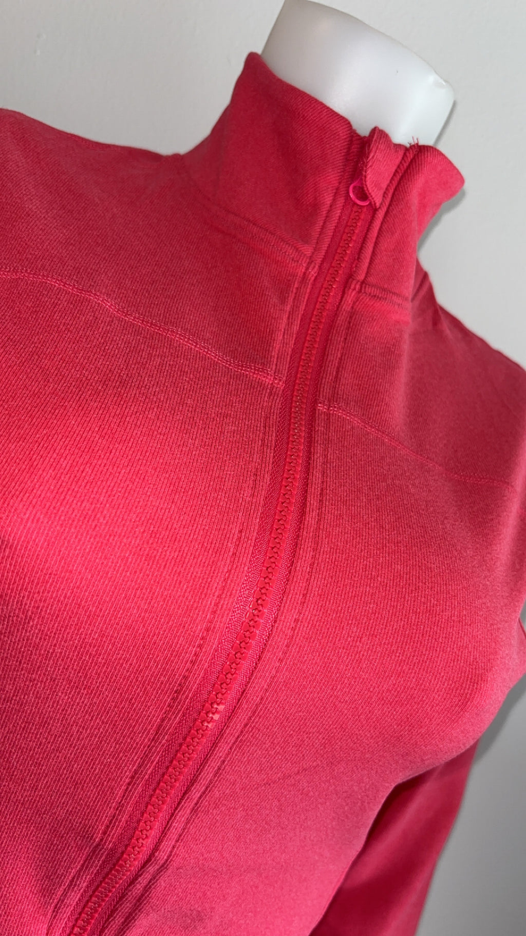 Dej Fleece Set in Hot Pink